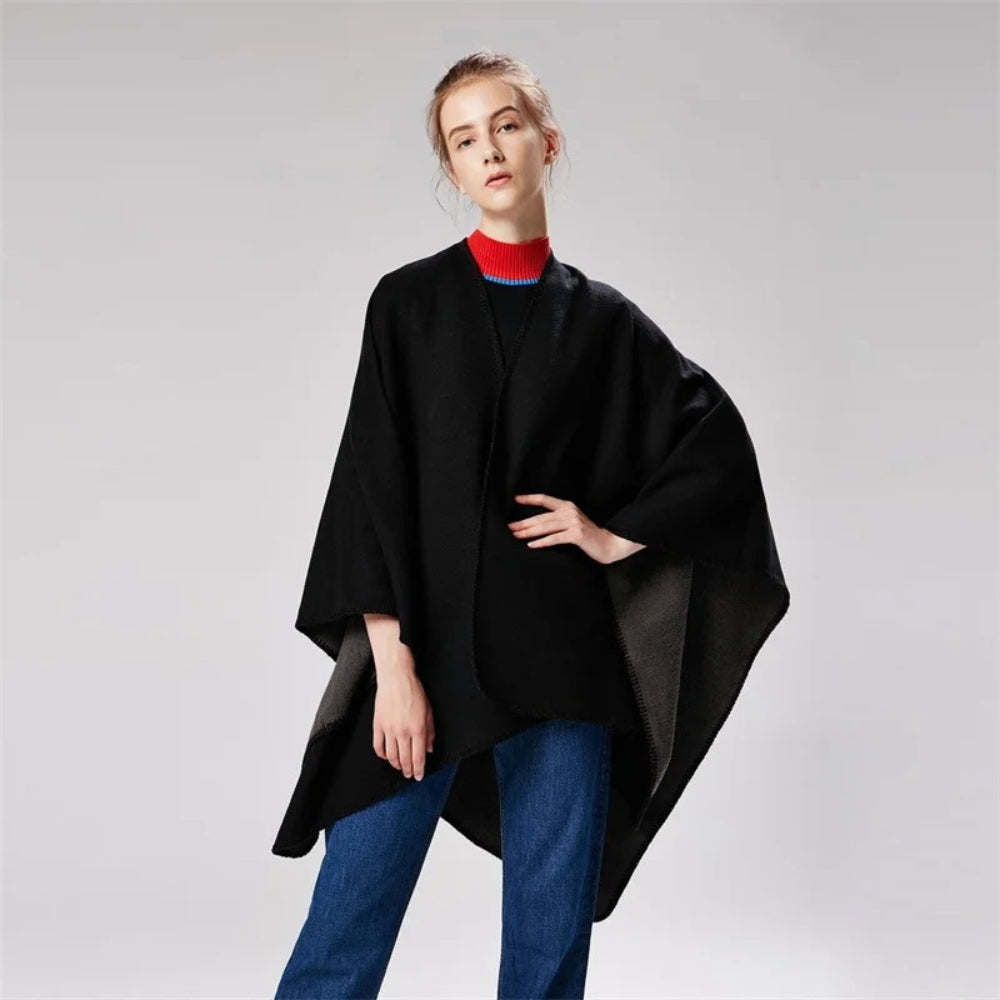 Cape Poncho Noir - détail