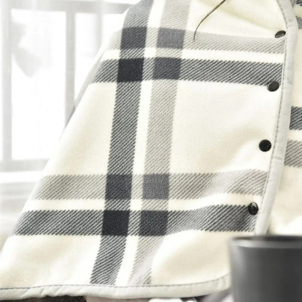Cape Poncho à Carreaux - détail