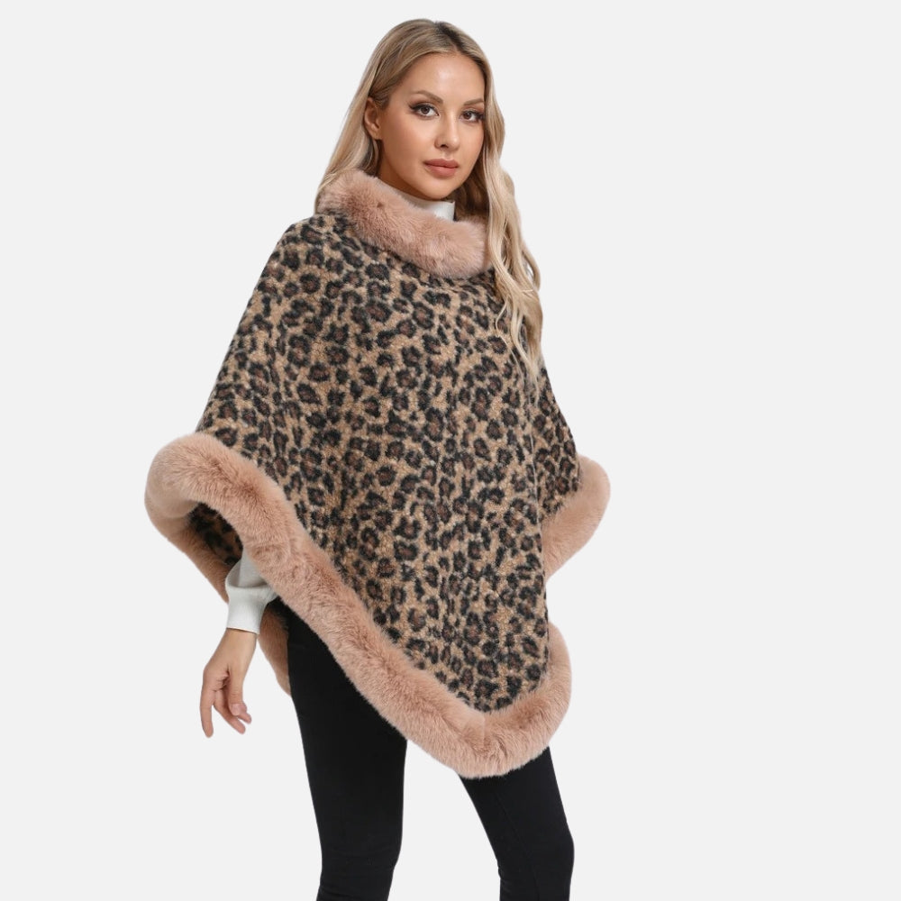 Poncho Leopard Femme - porté