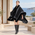 Manteau Poncho Femme Hiver – Noir / Adulte, visuel principal lifestyle