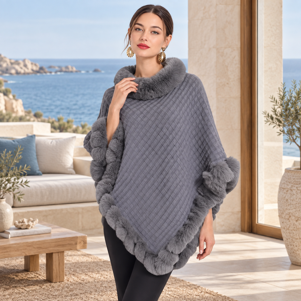 Poncho Col Fourrure – Gris / Adulte, visuel principal lifestyle