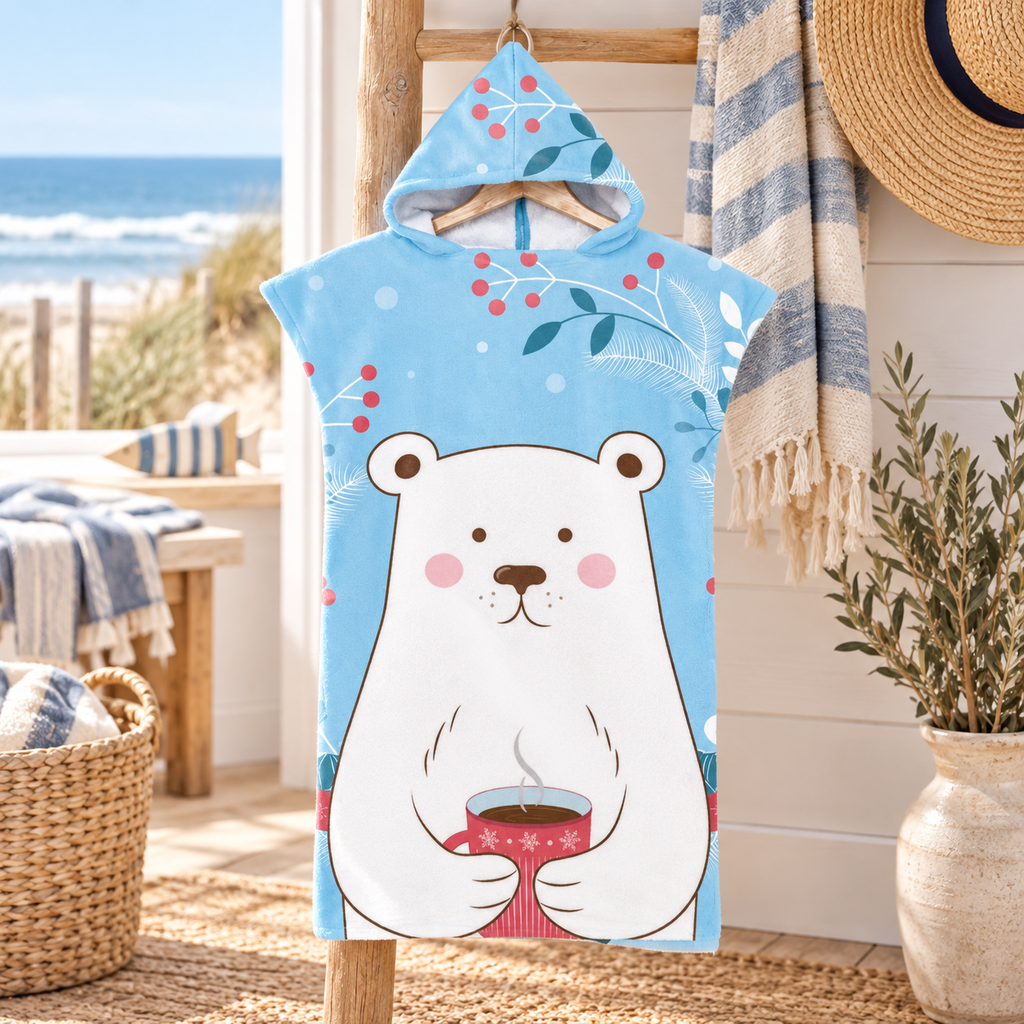 Poncho De Bain Enfant Ours et Chocolat Chaud – Bleu Clair / Enfant, visuel principal lifestyle