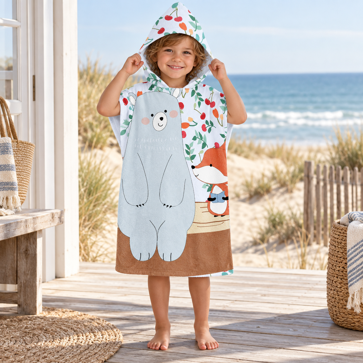 Poncho De Bain Enfant Ours et Renard – Bleu Clair / Enfant, visuel principal lifestyle