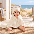 Poncho De Bain Ours Polaire – Blanc / Bébé, visuel principal lifestyle