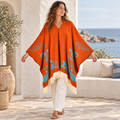 Poncho Péruvien Motifs Ailes – Orange / Adulte, visuel principal lifestyle