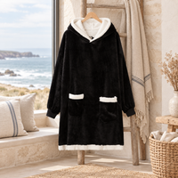Poncho Plaid Noir – Noir / Adulte, visuel principal lifestyle