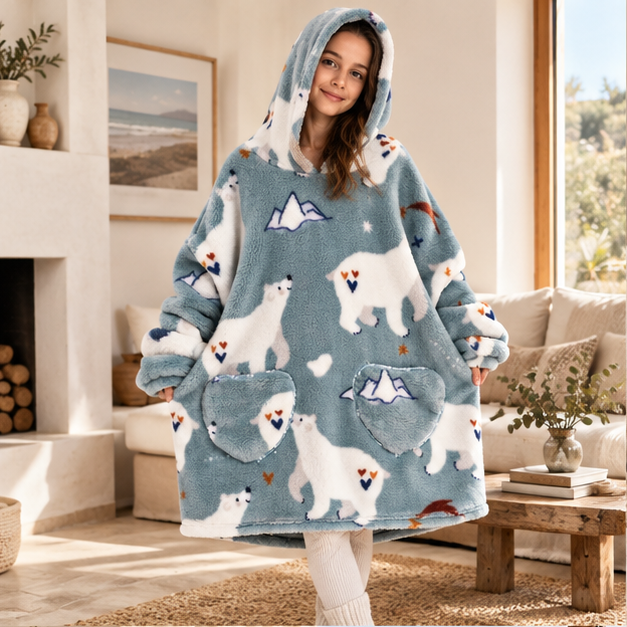 Poncho Plaid Ours Polaire, en situation sur la côte Atlantique