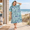 Poncho Surf Avec Feuilles – Vert / Adulte, visuel principal lifestyle